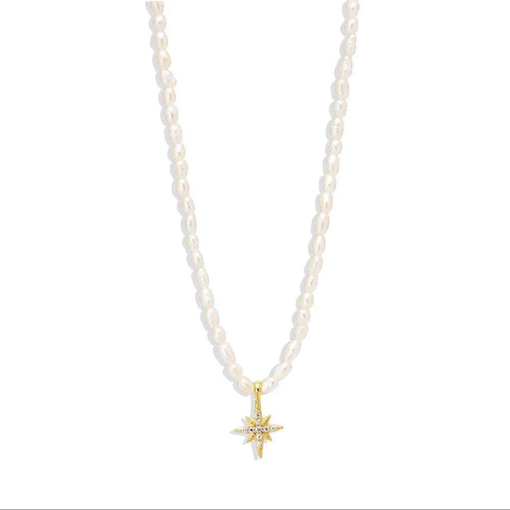 Pearl Crystal Star Necklace - Picture 5 of 5